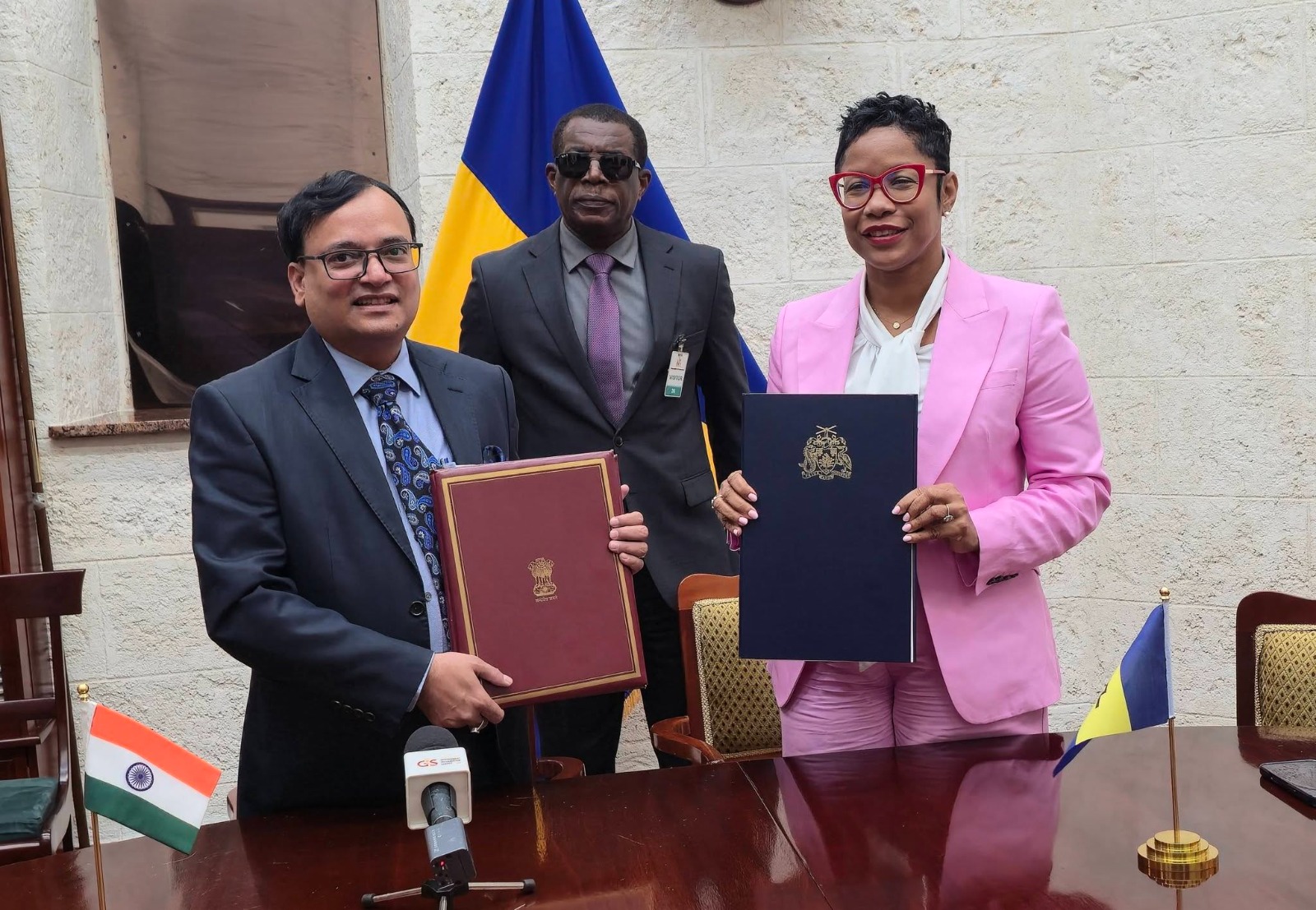 suriname_press_img_22